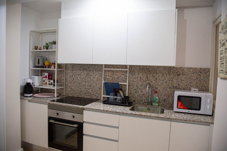 apartamento-en-tarragona-centrico-cocina-1